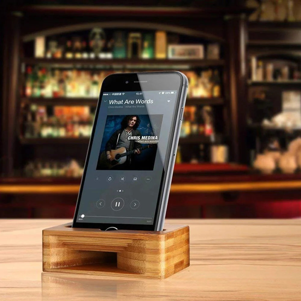 Turn Up the Volume: The Ultimate Wooden Phone Stand and Sound Amplifier for Serious Entertainment!